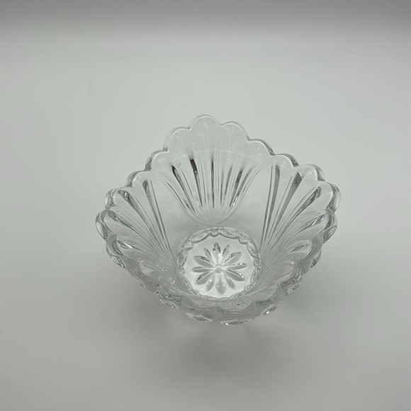 Small Square Round 3”x4” Glass Decorative Bowl For: Candy Dip Nuts, Bare-ware - Picture 5 of 11